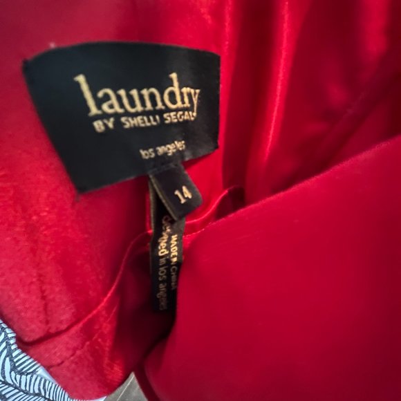 Red Ruched Halter Bodycon Dress - Picture 2 of 2